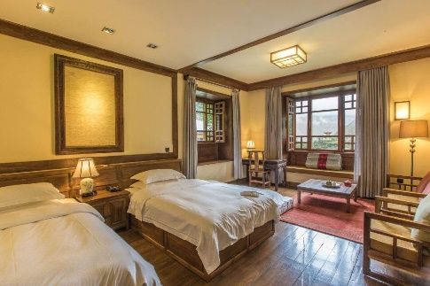 Superior Room at Songtsam Lodge Benzilan