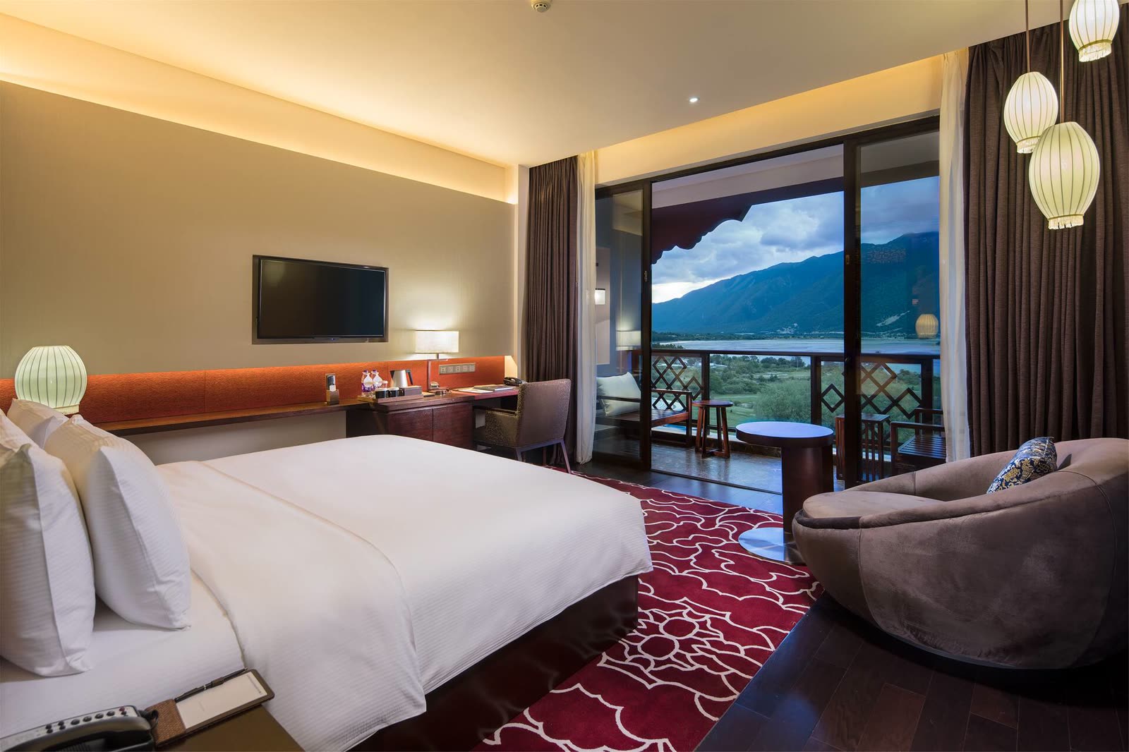 King room with balcony and valley view at Hilton Nyingchi Resort